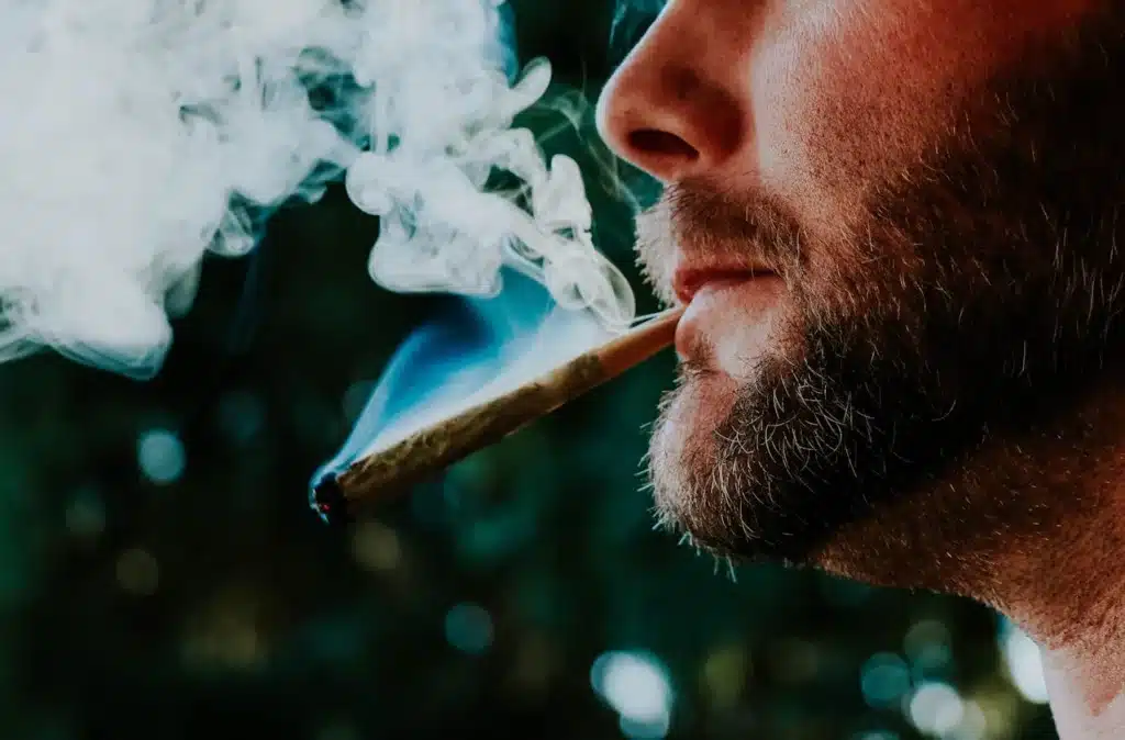 Can I Smoke Weed After A Tooth Extraction
